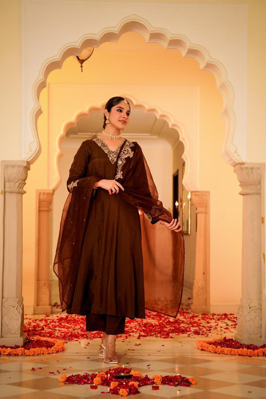 Graceful Santoor Silk Suit