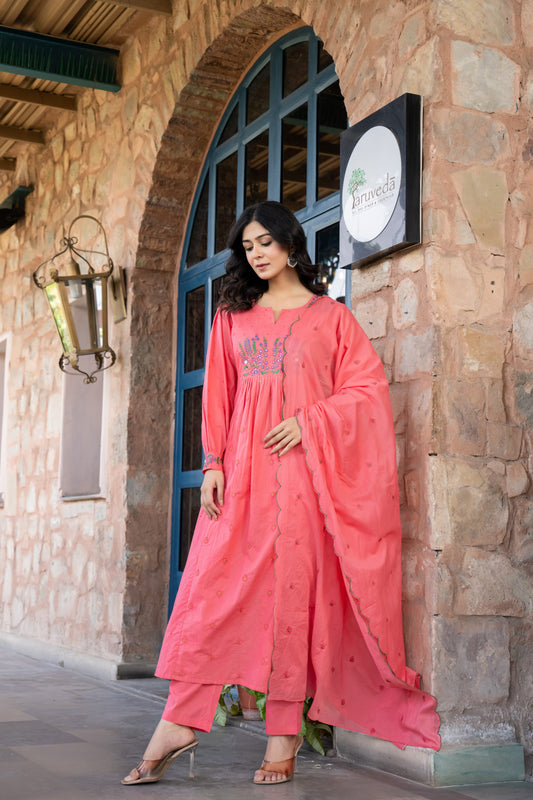 Pure Mal Cotton Suit Set – where comfort meets craftsmanship